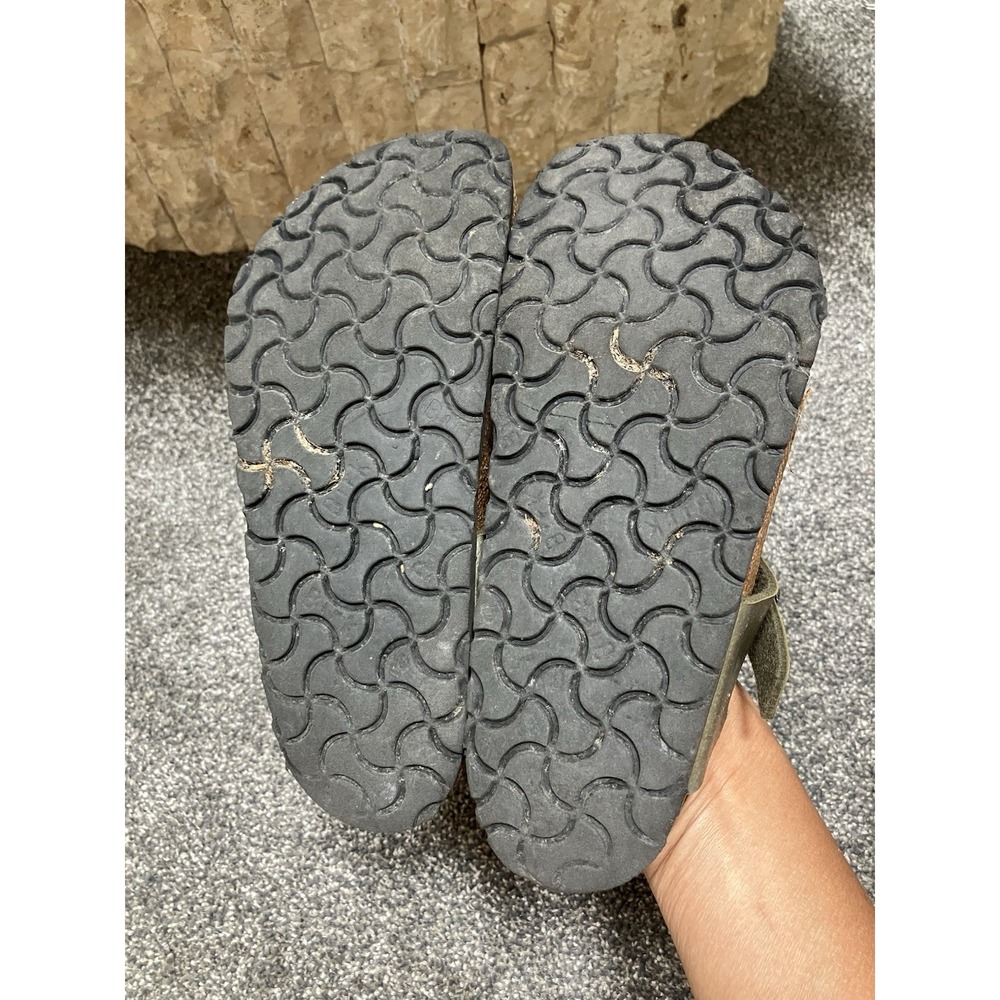 Birkenstock-Gizeh Thong Sandal Women's 5 36 EUR Sage Metallic Green - Picture 6 of 6